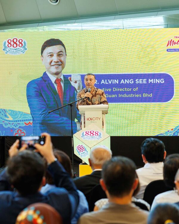 888 tea and coffee bersama kita tertarik merdeka day collaboration alvin ang see ming