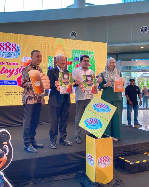 888 tea and coffee bersama kita tertarik merdeka day collaboration ioi city mall putrajaya 