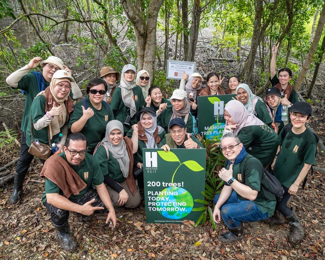 Hektar REIT Plants 200 Mangrove Trees to Support Environmental Conservation at Kuala Selangor Nature Park